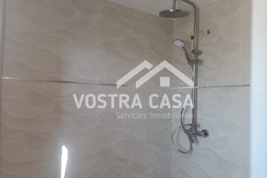CHALET PAREADO – CHIVA – F4_3009202_S