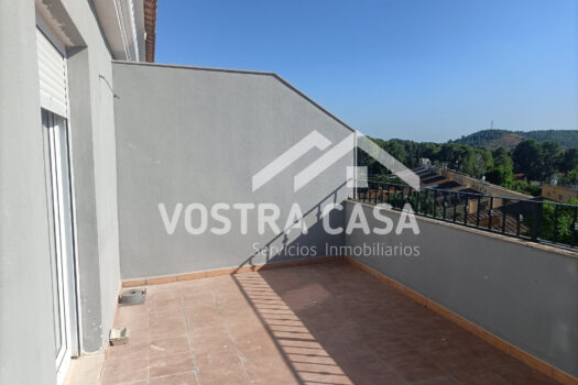 CHALET PAREADO – CHIVA – F4_3009202_S