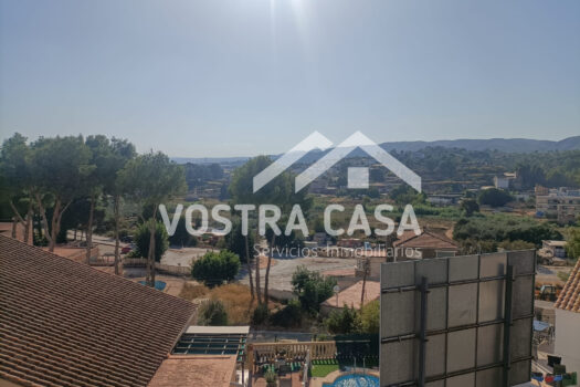 CHALET PAREADO – CHIVA – F4_3009202_S