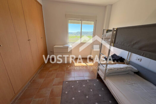 CHALET PAREADO – Monserrat – 60783348_S