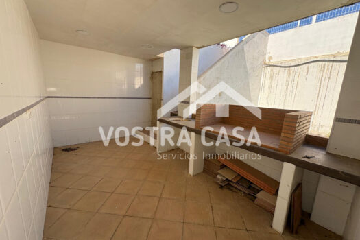 CHALET PAREADO – Monserrat – 60783348_S