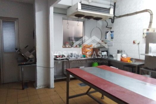 BAJO COMERCIAL – Ayora – 30128021_S
