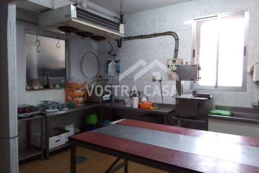 BAJO COMERCIAL – Ayora – 30128021_S