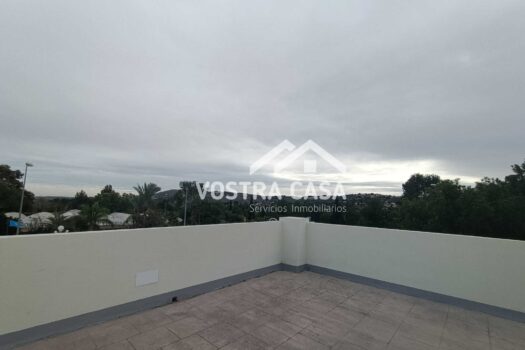 LOCAL – Chiva – 30091084_L