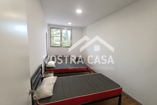 LOCAL – Chiva – 30091084_L