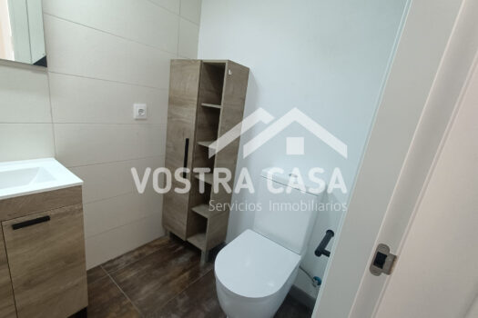 LOCAL – Chiva – 30091084_L