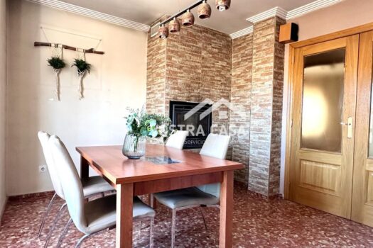 ADOSADO – Requena – 30138017_S