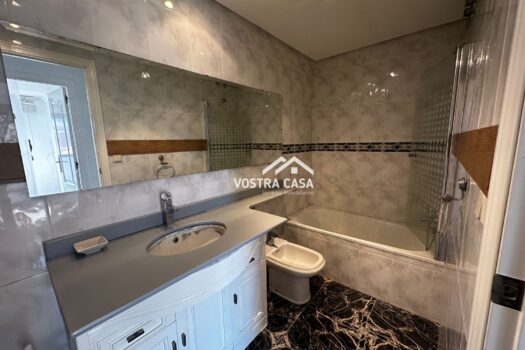 PISO – Requena – 30128063_S