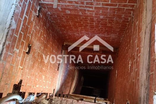 EDIFICIO SIN TERMINAR – Cheste – PM9367_S