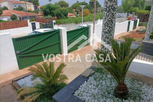 CHALET ADOSADO – Chiva – 1580_S