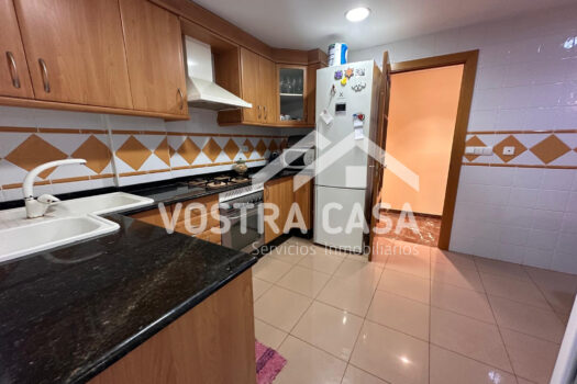 PISO – Requena – 30128070_S