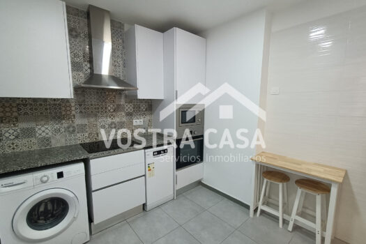 LOCAL – Chiva – 30091092_L