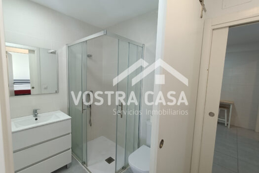 LOCAL – Chiva – 30091092_L