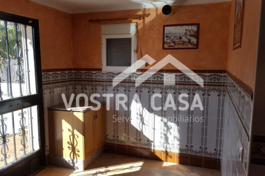 CHALET INDEPENDIENTE – Montroy – 77714-0001_S