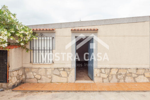 CHALET INDEPENDIENTE – Montroy – 77714-0001_S