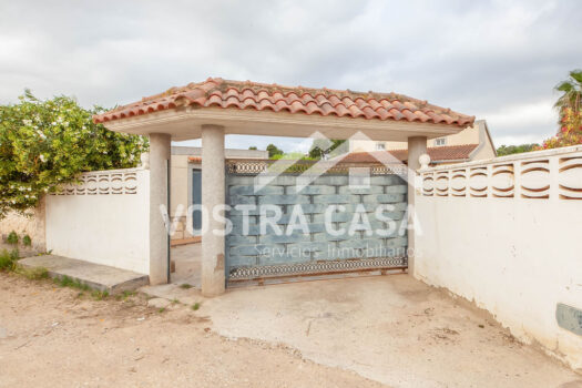 CHALET INDEPENDIENTE – Montroy – 77714-0001_S