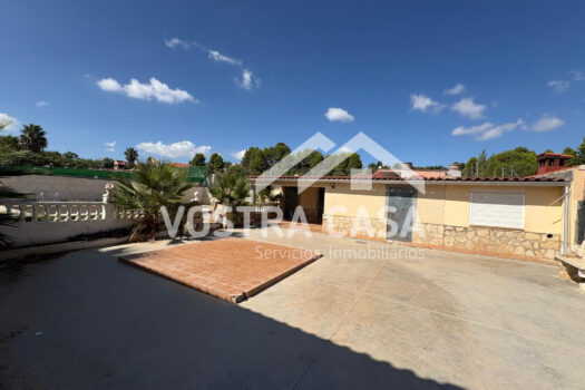 CHALET INDEPENDIENTE – Montroy – 77714-0001_S