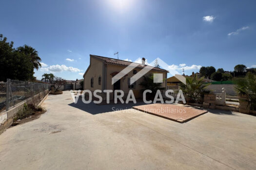 CHALET INDEPENDIENTE – Montroy – 77714-0001_S
