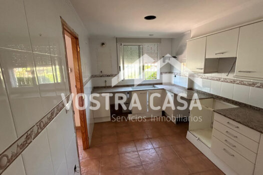 ADOSADO – Chiva – 04127-0001_S