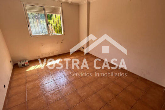 ADOSADO – Chiva – 04127-0001_S