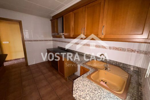 PISO – Chiva – 06029-0001_S