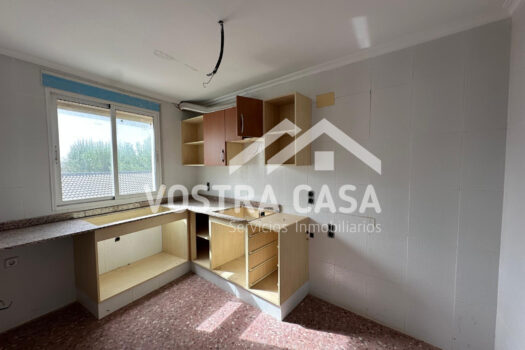 PISO – Chicanos – 02833-0001_S
