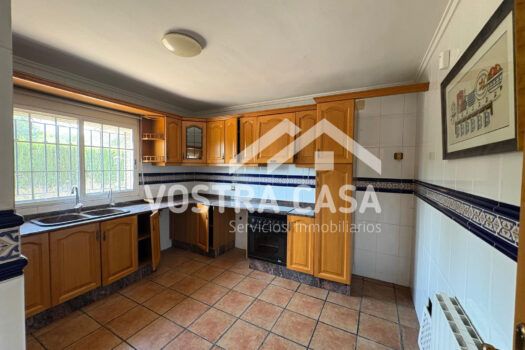 VIVIENDA – Chiva – 00786_S