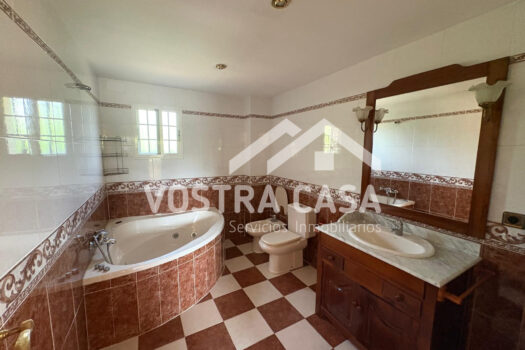 VIVIENDA – Chiva – 00786_S