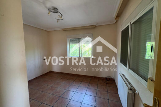 VIVIENDA – Chiva – 00786_S