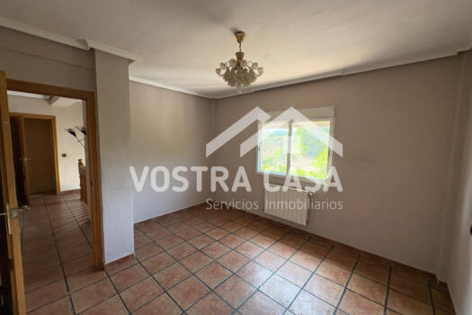VIVIENDA – Chiva – 00786_S