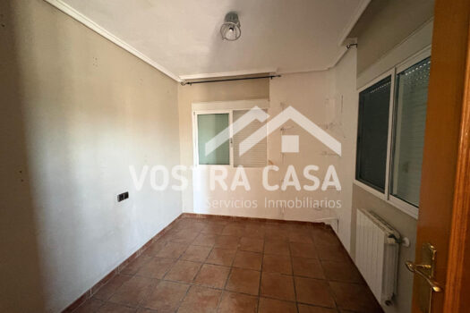 VIVIENDA – Chiva – 00786_S