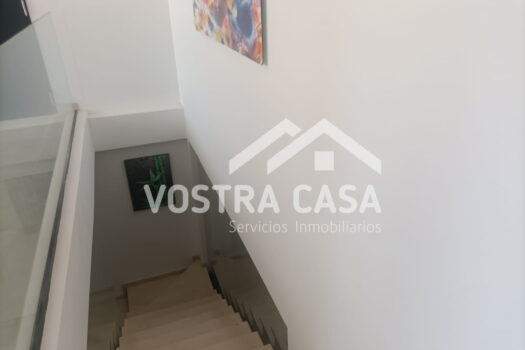 CHALET PAREADO – chiva – 20_L