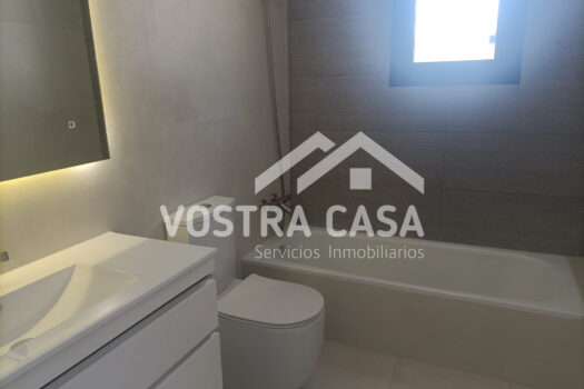 CHALET PAREADO – chiva – 20_L