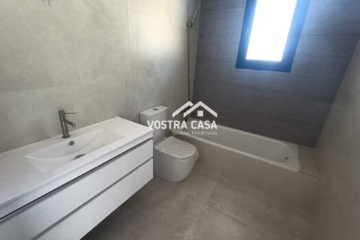 CHALET PAREADO – chiva – 17_L